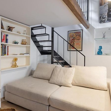 Musician Apartment Colosseo With Piano Roma Esterno foto