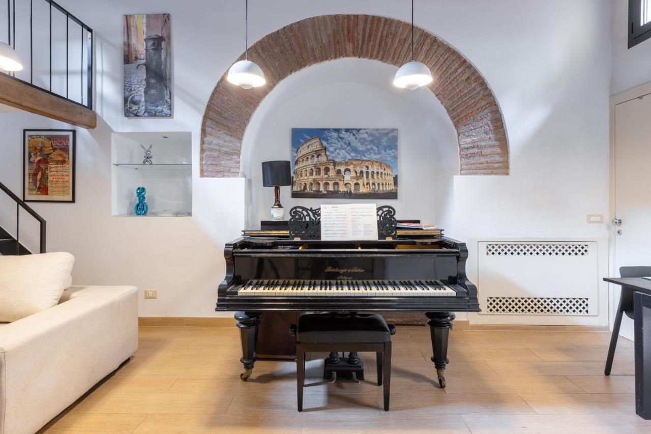 Musician Apartment Colosseo With Piano Roma Esterno foto