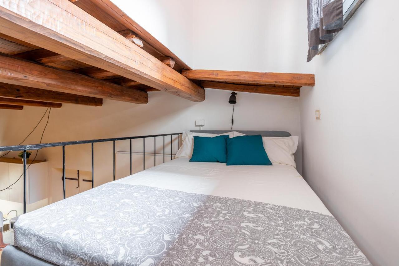 Musician Apartment Colosseo With Piano Roma Esterno foto